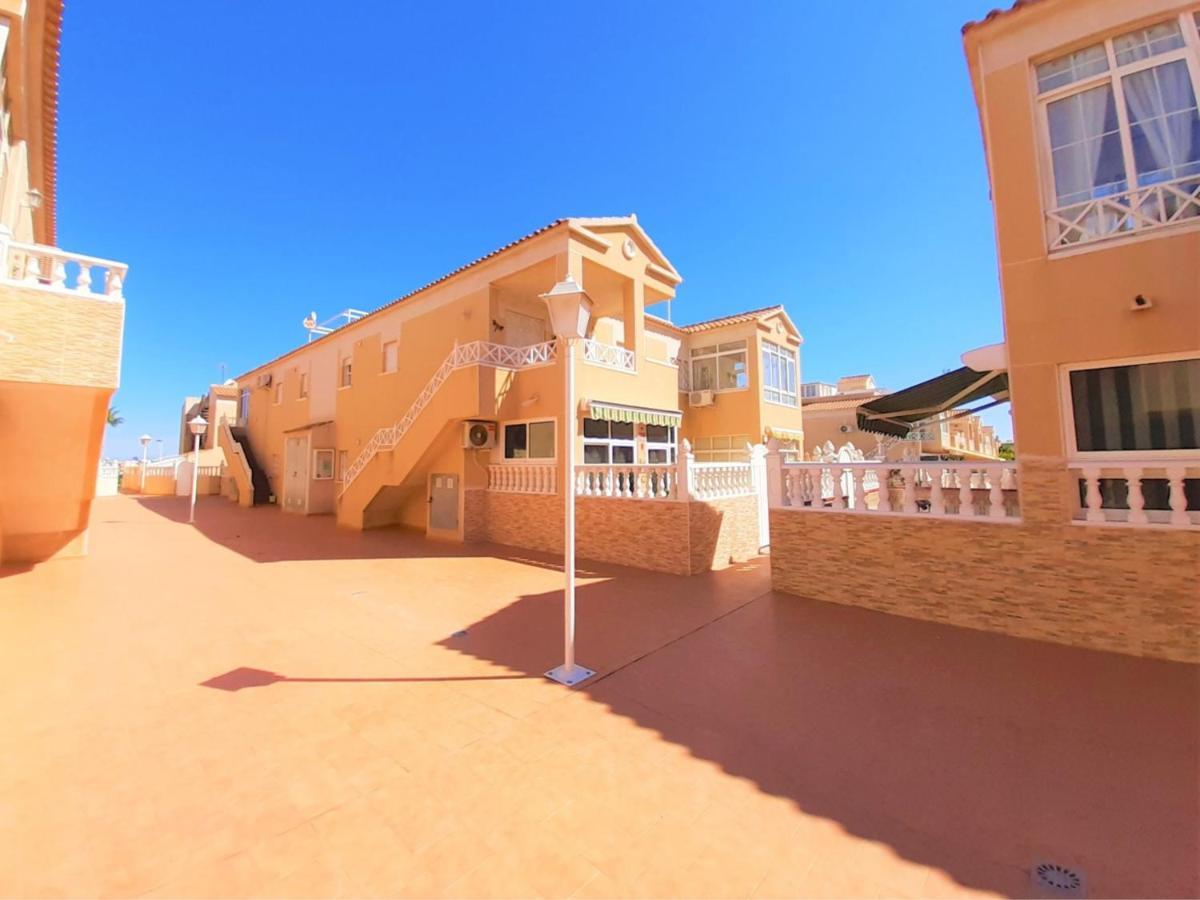 Casa Alegria Apartment With Pool Torrevieja Exterior photo