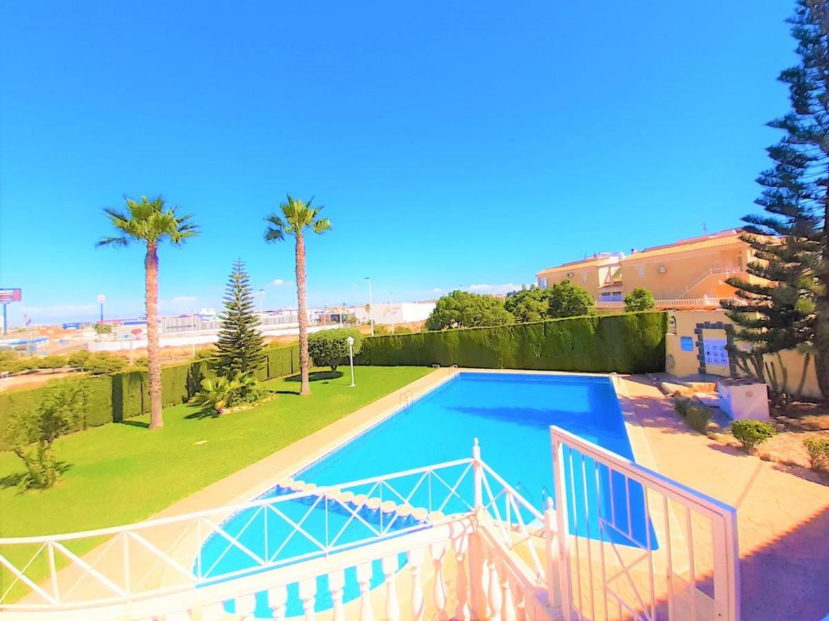 Casa Alegria Apartment With Pool Torrevieja Exterior photo